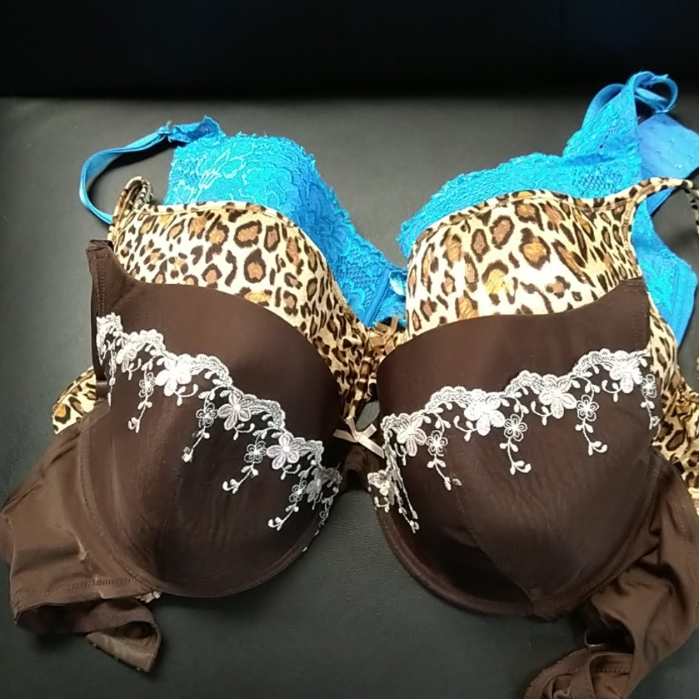 QT underwrite bras